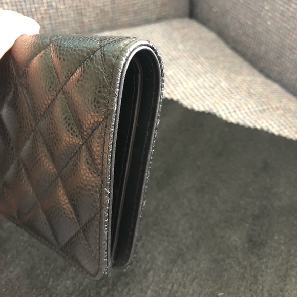 Chanel Black CC Caviar long wallet. - Picture 3 of 8